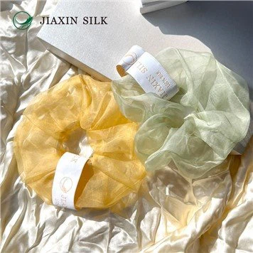 Organza silkki hiussolmiot